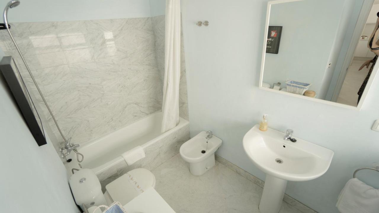 Rentalsevilla Luminoso Estudio Junto A La Giralda Apartamento Sevilha